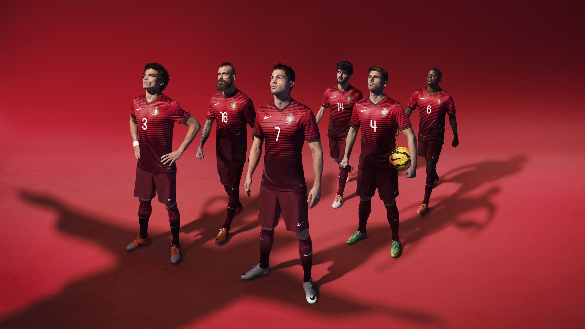 足球社交平台推出赛事话题挑战赛，足球聊天平台