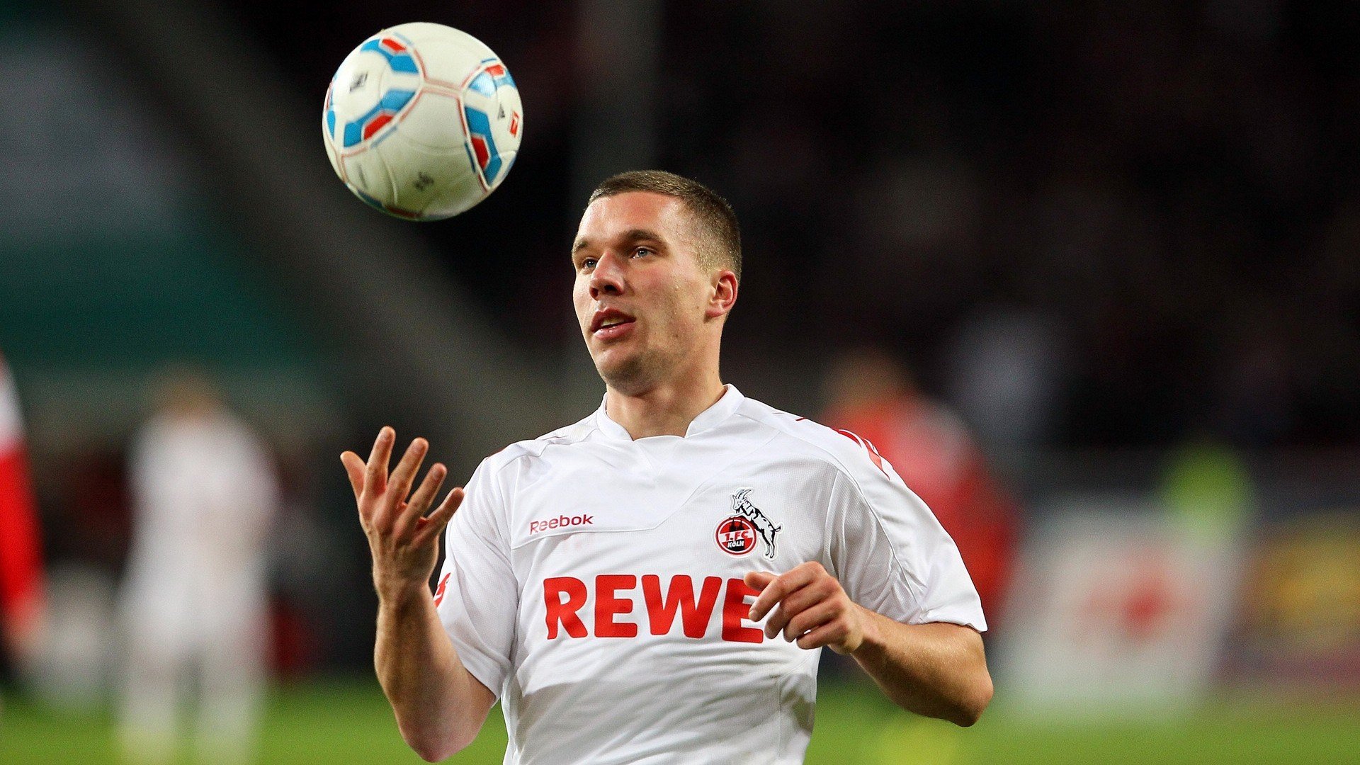 运动精神：永不放弃的篮球精神传递，诠释运动精神